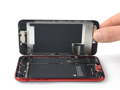 Замена дисплея iPhone SE 2022 (копия ААА+)