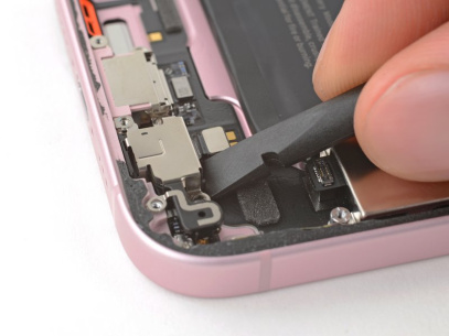 Замена нижнего динамика iPhone 15 Plus