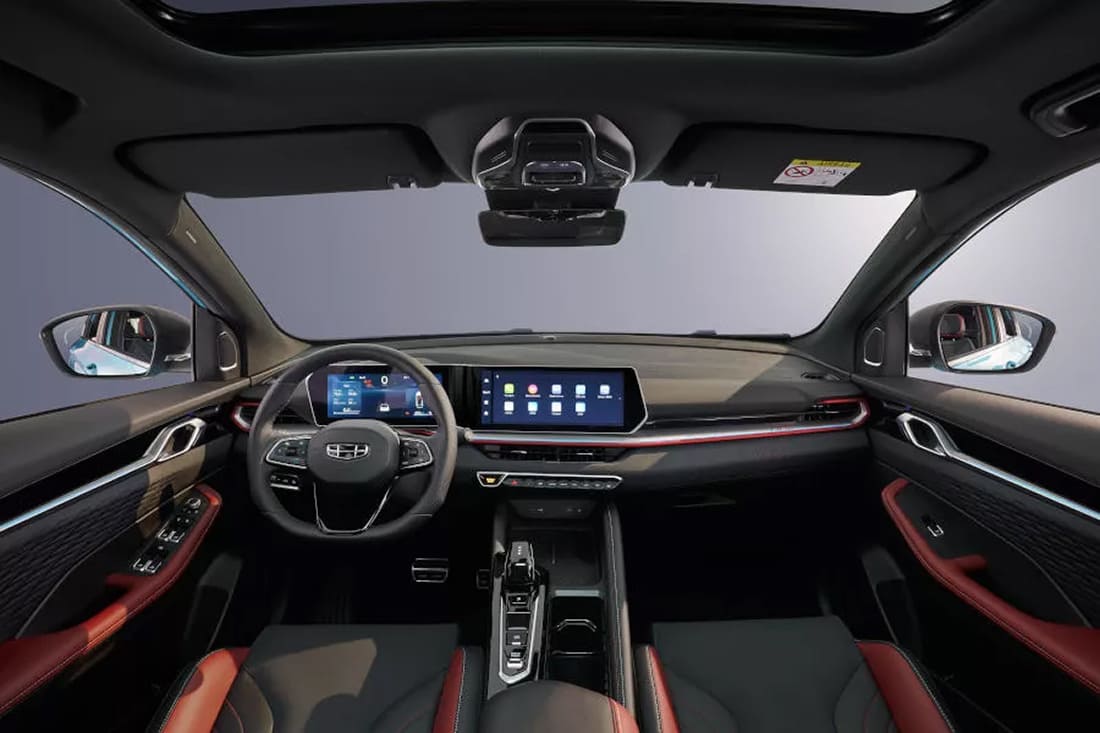 Интерьер Geely Coolray