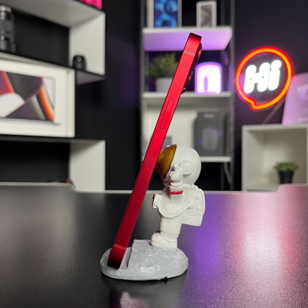 Trade in Apple iPhone 13 128Gb Red IMEI: 6790